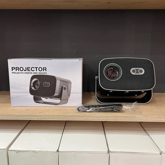 ویدیو پروژکتور هوشمند HT12Pro با اندروید ۱۳ و حافظه ۳۲ گیگ